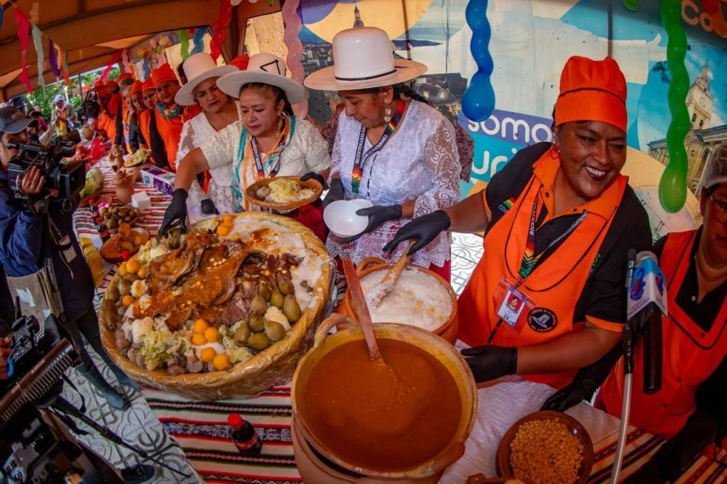 FERIA DEL PUCHERO Y LA CONCERTINA EN LA EXCOMBATIENTES 4 WhatsApp Image 2025 02 18 at 13.19.03