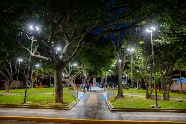 FqqZ9qSXgAA1Wui 1000x667 1